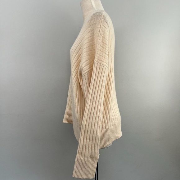 NWT SOPHIE RUE Oatmeal Beige Turtle Neck Sweater‎ (M) - Picture 3 of 7